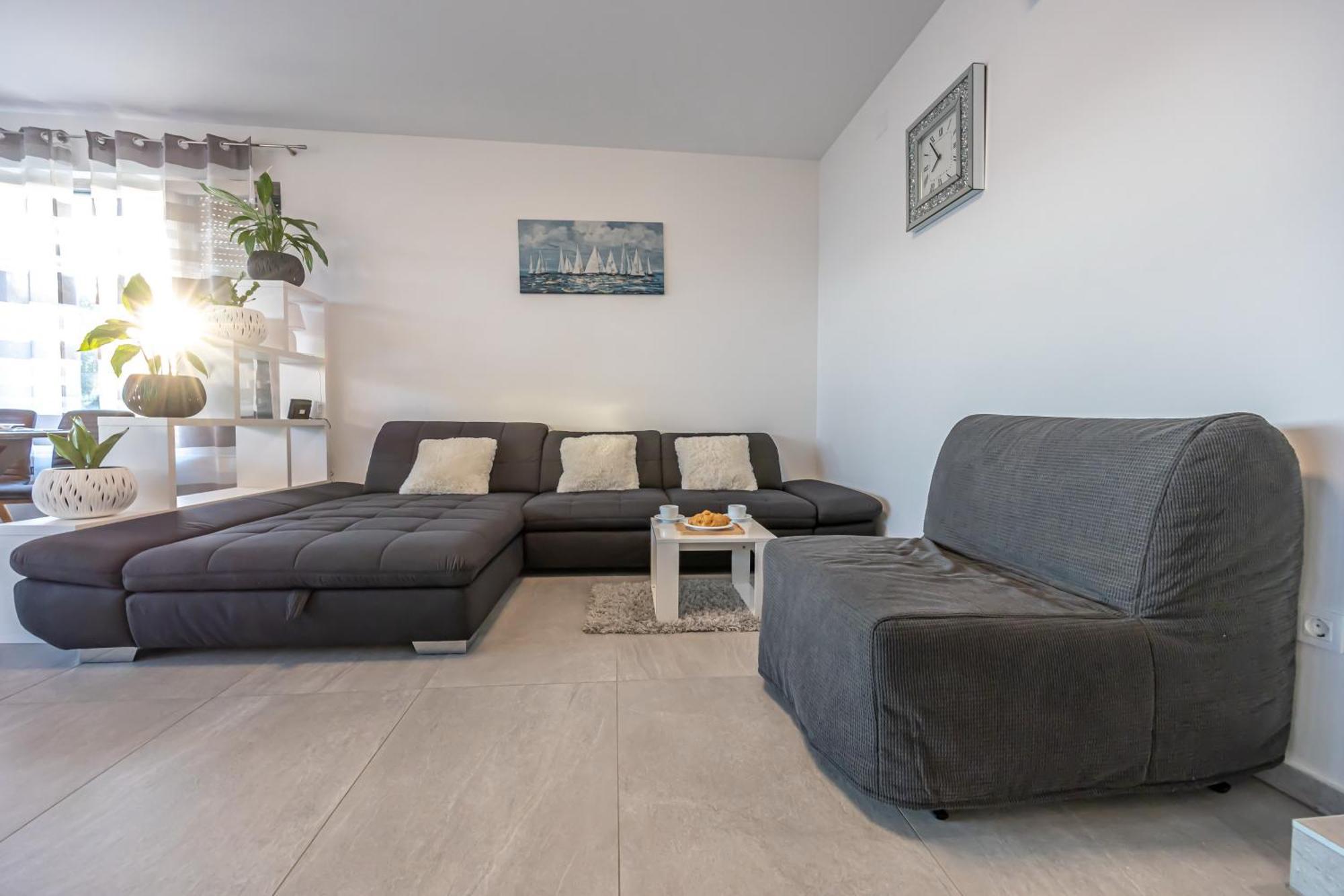 Luxury Villas White Sails Pinezići Exteriör bild