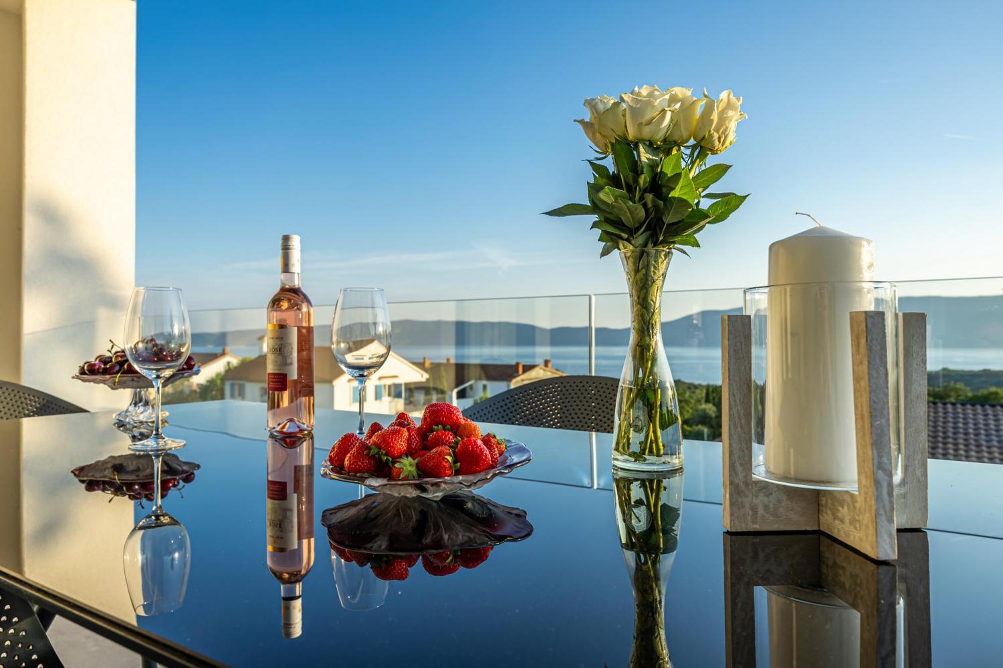 Luxury Villas White Sails Pinezići Exteriör bild