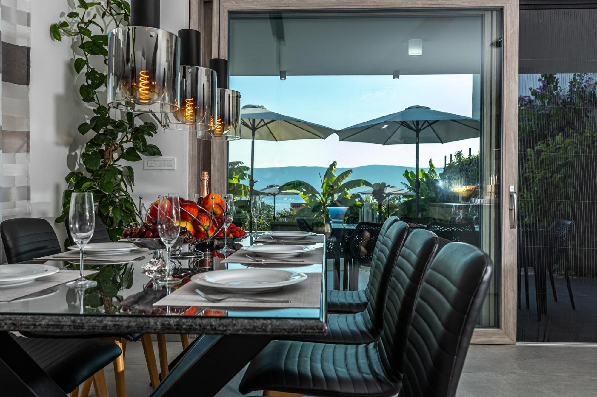 Luxury Villas White Sails Pinezići Exteriör bild