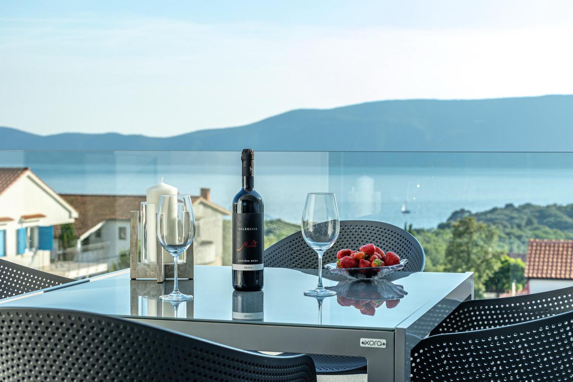Luxury Villas White Sails Pinezići Exteriör bild